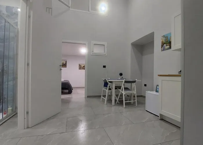 Leo Homestay